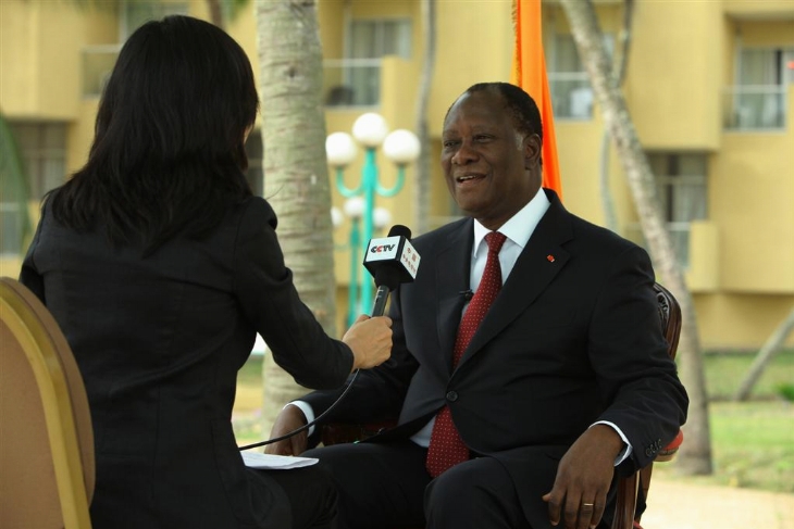 Alassane Ouattara (Président de la république) à 